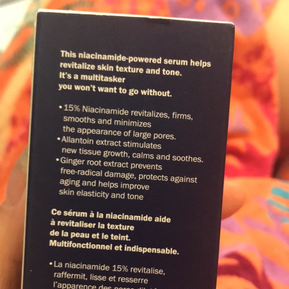 Gel serum, a pore minimizing multitasker - Picture 5 of 5